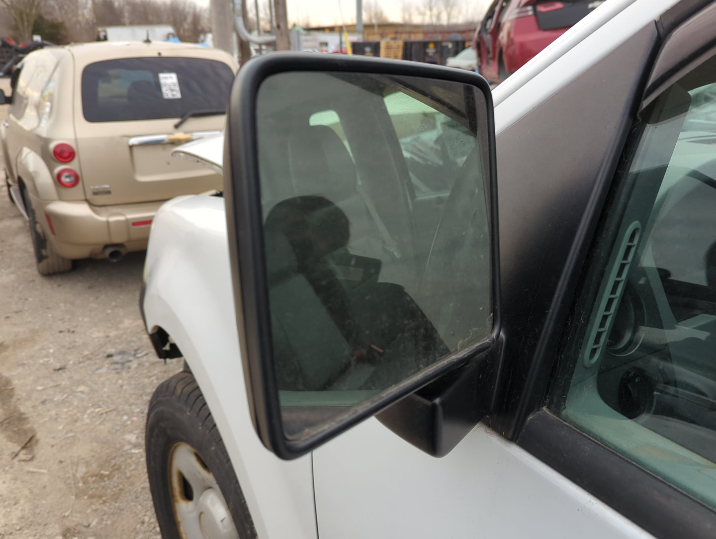 2004-2008 Ford F-150 Driver Side View Mirror - Left Door Mirror OEM Used - Oemusedautoparts1.com