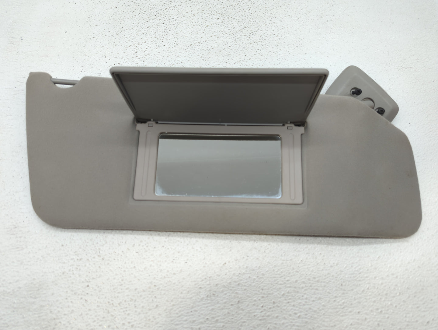 2004-2008 Ford F-150 Sun Visor Shade Replacement Passenger Right Mirror Fits Fits 2004 2005 2006 2007 2008 OEM Used Auto Par