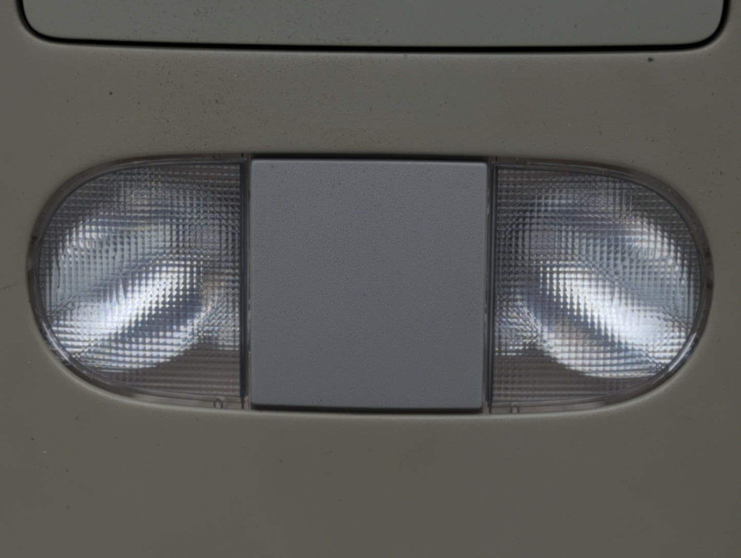 2004-2008 Ford F-150 Center Floor Console P/N:VT1107851263 Fits Fits 2004 2005 2006 2007 2008 OEM Used Auto Parts - Oemuseda