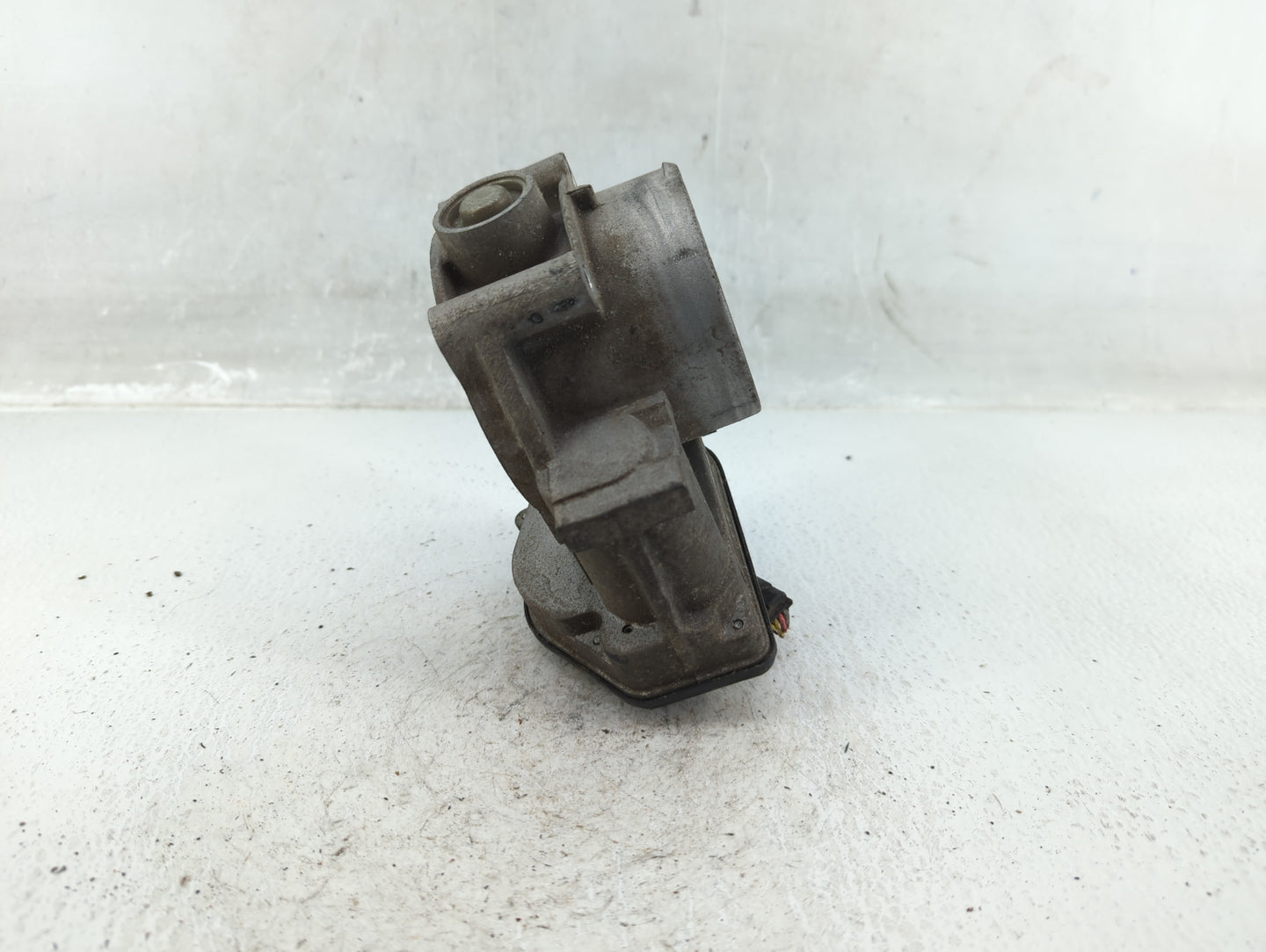 2007-2010 Ford F-150 Throttle Body P/N:050907 2 7T4E-EC Fits Fits 2007 2008 2009 2010 2011 2012 2013 2014 OEM Used Auto Part