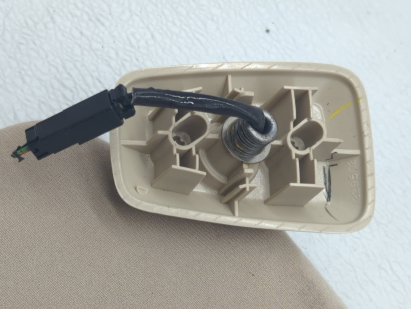 2004-2008 Ford F-150 Sun Visor Shade Replacement Passenger Right Mirror Fits Fits 2004 2005 2006 2007 2008 OEM Used Auto Par