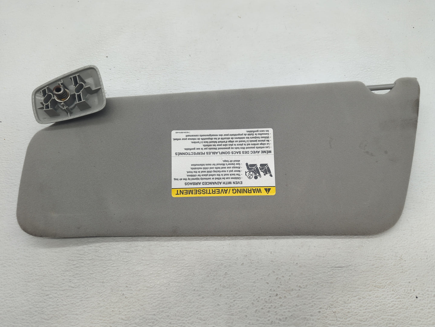 2004-2008 Ford F-150 Sun Visor Shade Replacement Passenger Right Mirror Fits Fits 2004 2005 2006 2007 2008 OEM Used Auto Par