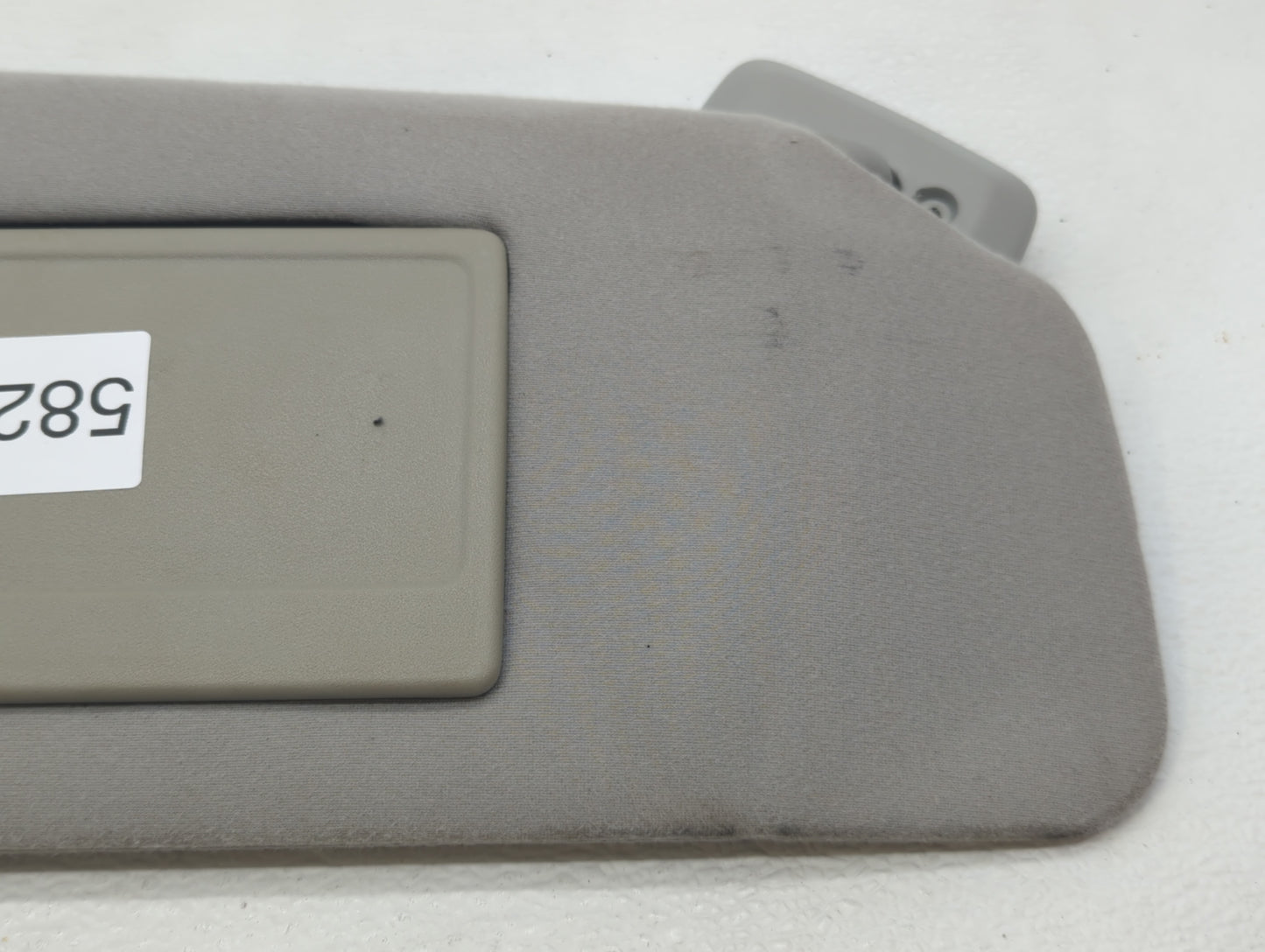 2004-2008 Ford F-150 Sun Visor Shade Replacement Passenger Right Mirror Fits Fits 2004 2005 2006 2007 2008 OEM Used Auto Par