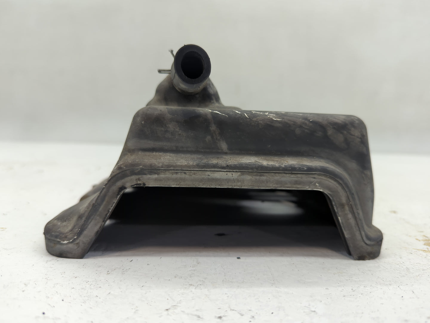 2007 Ford F-150 valve cover - Oemusedautoparts1.com