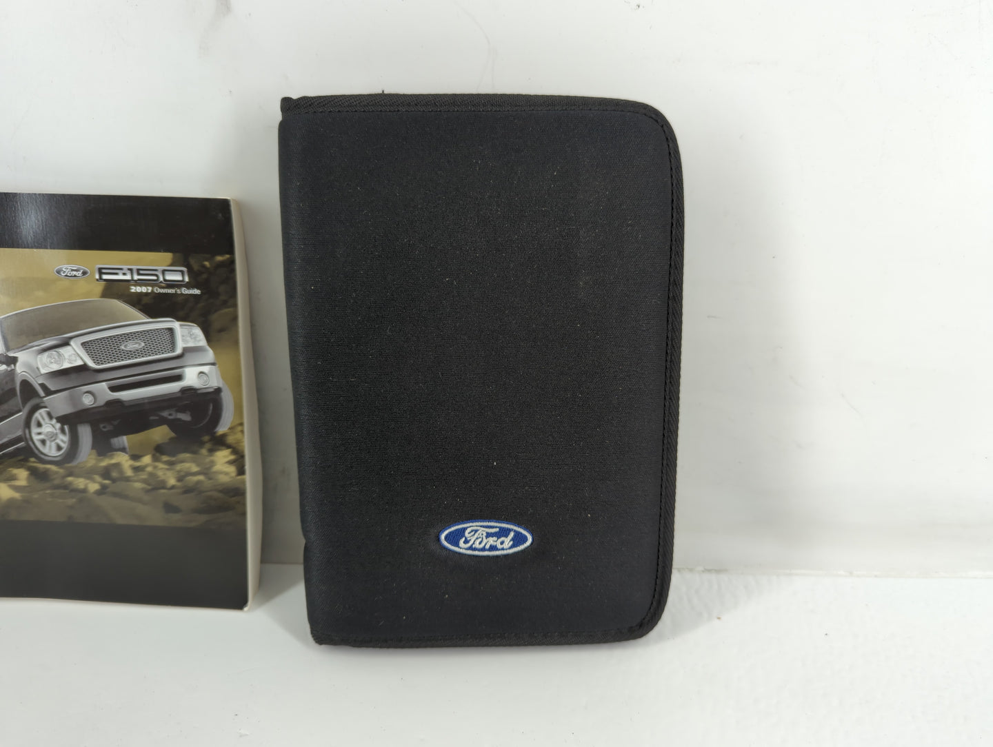 2007 Ford F-150 Owners Manual Book Guide P/N:7L3J-19A321-JC OEM Used Auto Parts - Oemusedautoparts1.com