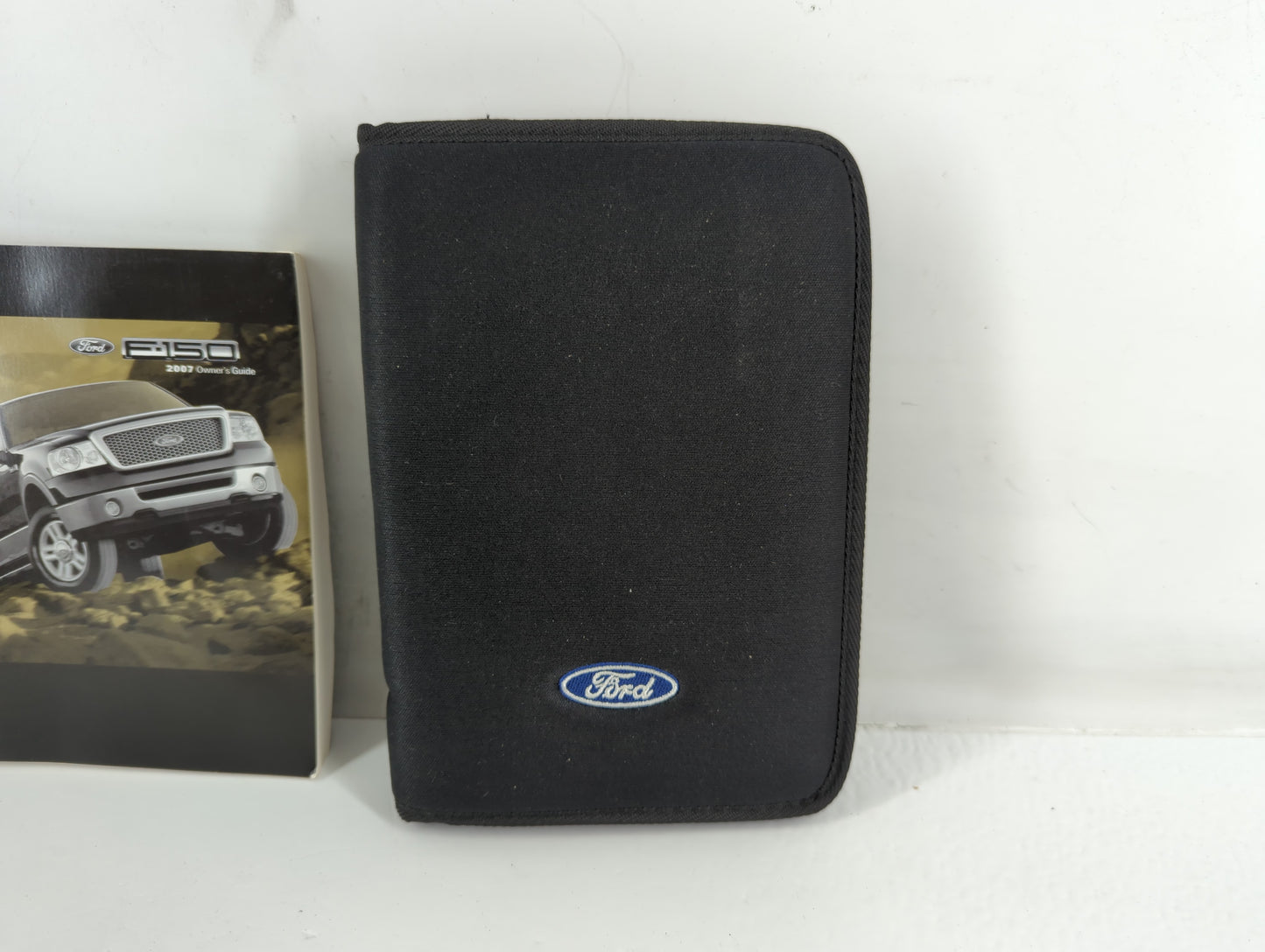 2007 Ford F-150 Owners Manual Book Guide P/N:7L3J-19A321-JC OEM Used Auto Parts - Oemusedautoparts1.com