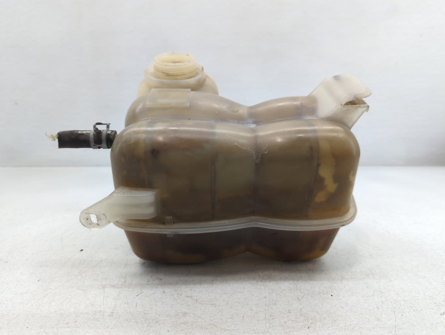 2007-2008 Ford F-150 Windshield Washer Fluid Reservoir Bottle Oem 769151 - Oemusedautoparts1.com