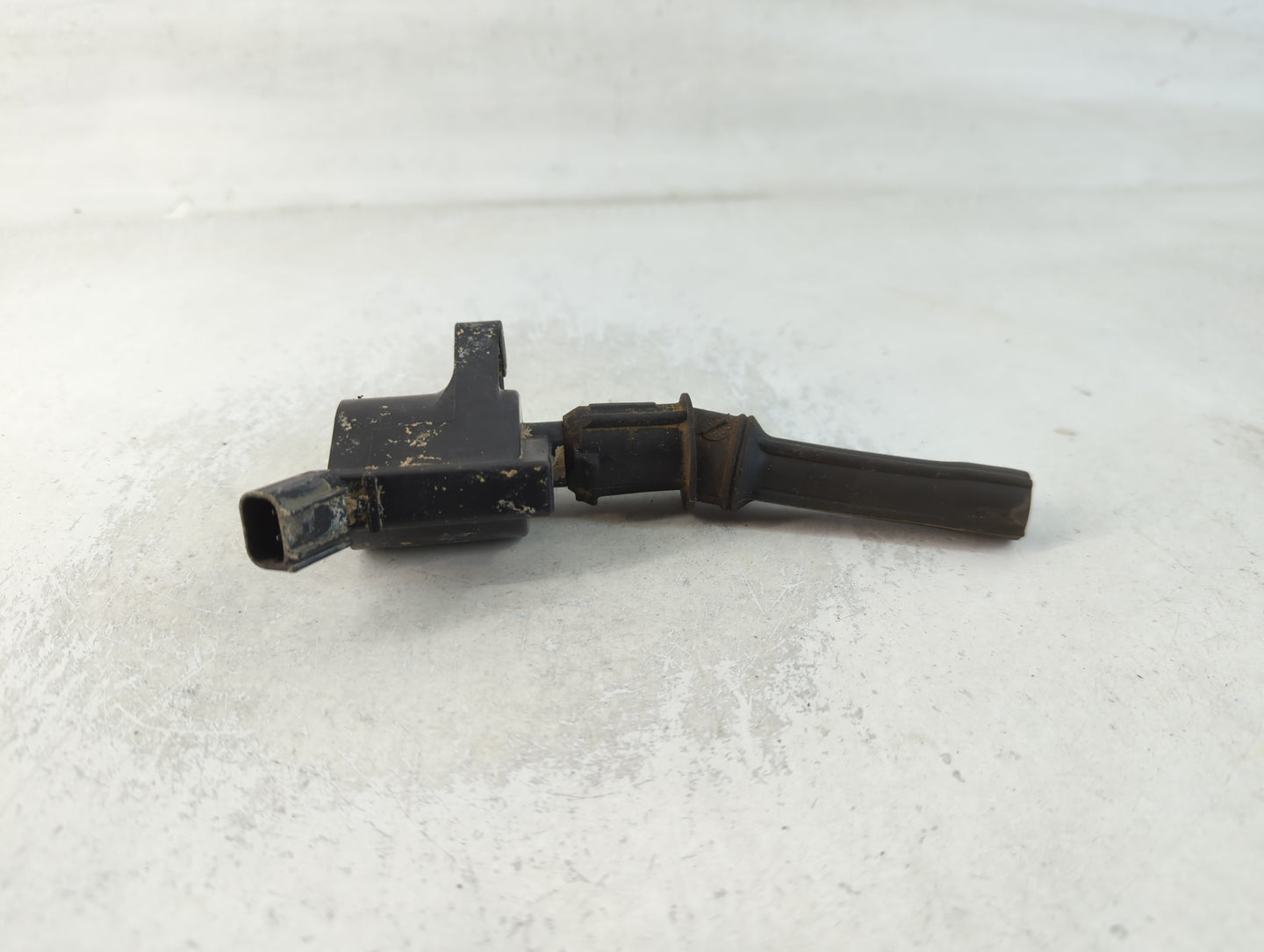 2001-2010 Ford F-150 Ignition Coil Igniter Pack - Oemusedautoparts1.com