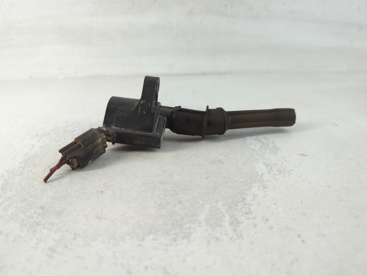 2001-2010 Ford F-150 Ignition Coil Igniter Pack - Oemusedautoparts1.com