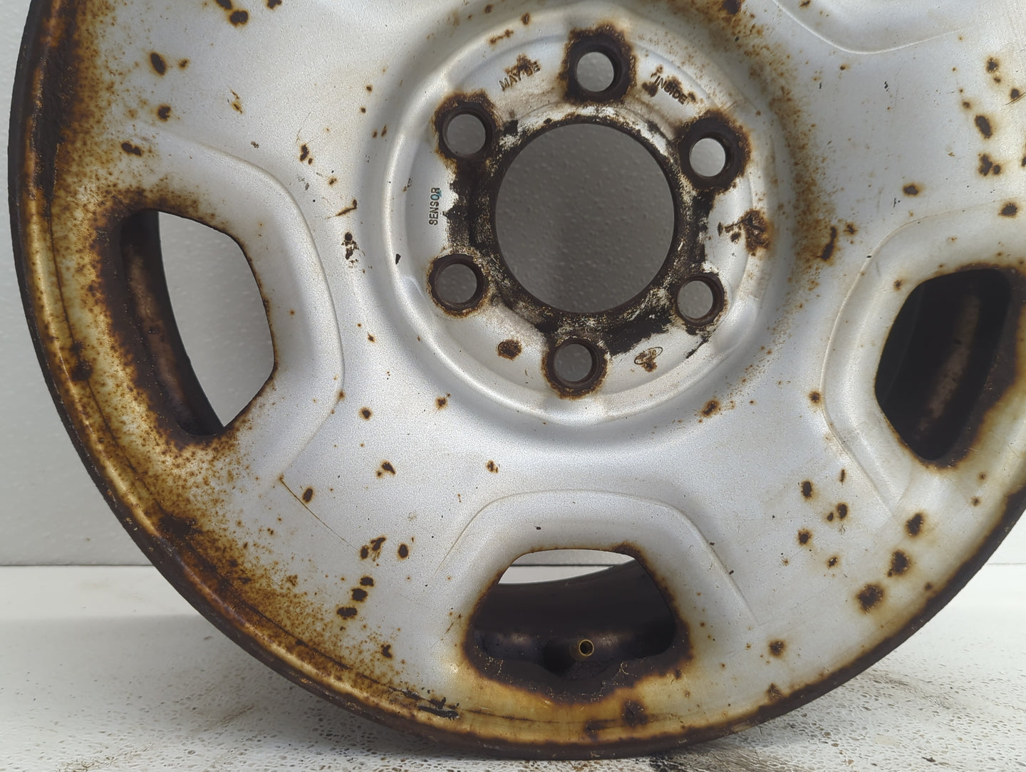 2004-2014 Ford F-150 Oem Wheel Rim 886916 - Oemusedautoparts1.com
