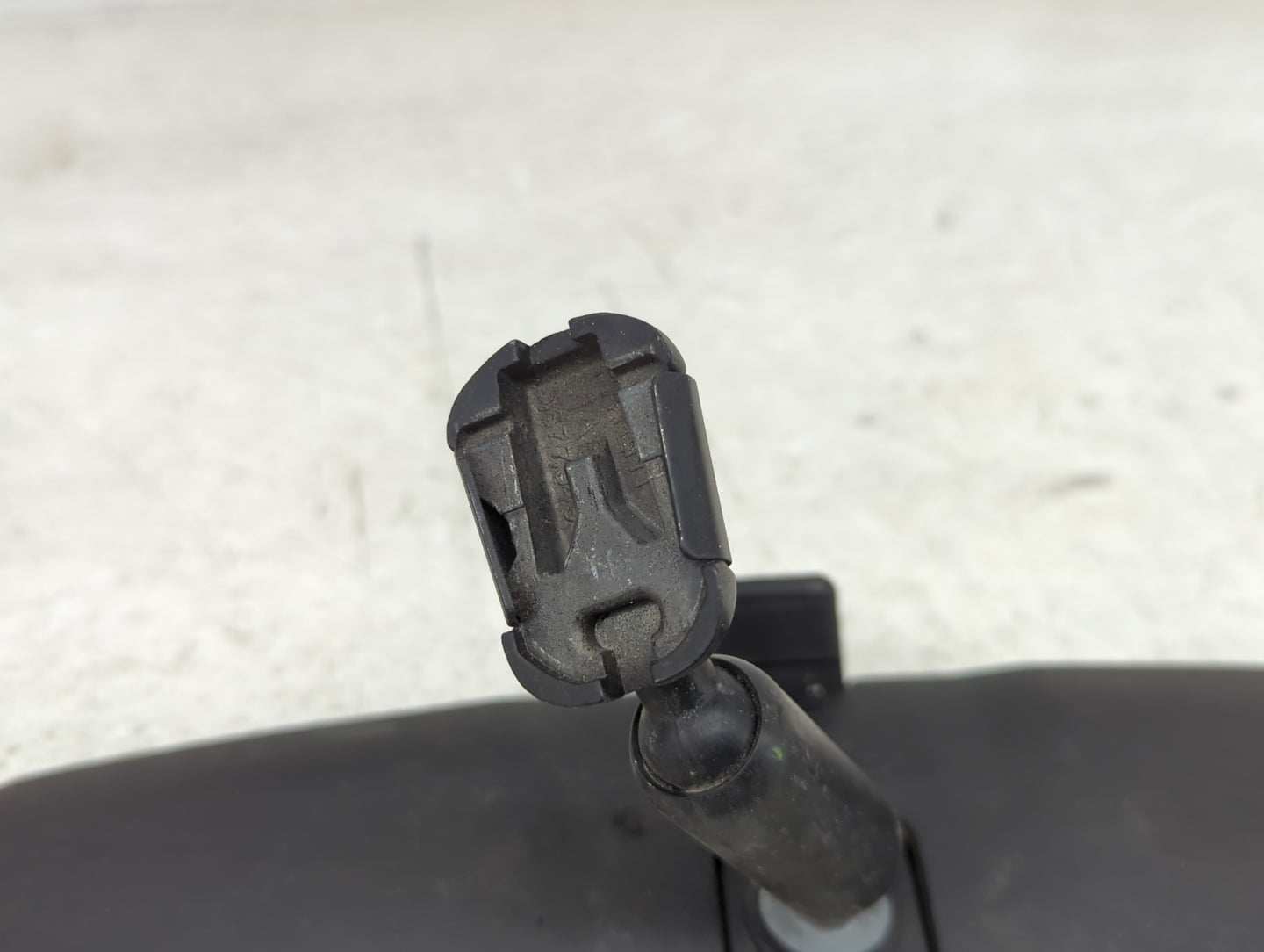 2004-2020 Ford F-150 Interior Rear View Mirror Replacement OEM Fits OEM Used Auto Parts - Oemusedautoparts1.com