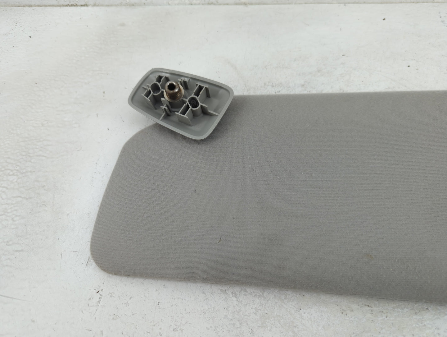 2004-2008 Ford F-150 Sun Visor Shade Replacement Driver Left Mirror Fits Fits 2004 2005 2006 2007 2008 OEM Used Auto Parts -