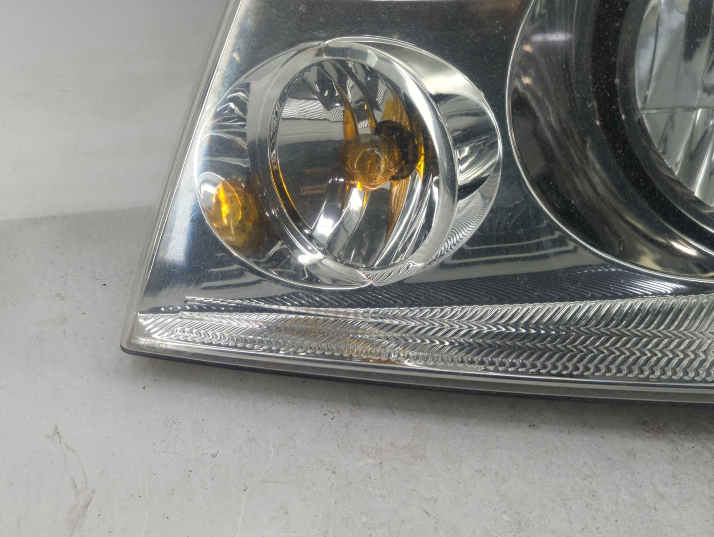 2004-2008 Ford F-150 Driver Left Oem Head Light Headlight Lamp - Oemusedautoparts1.com