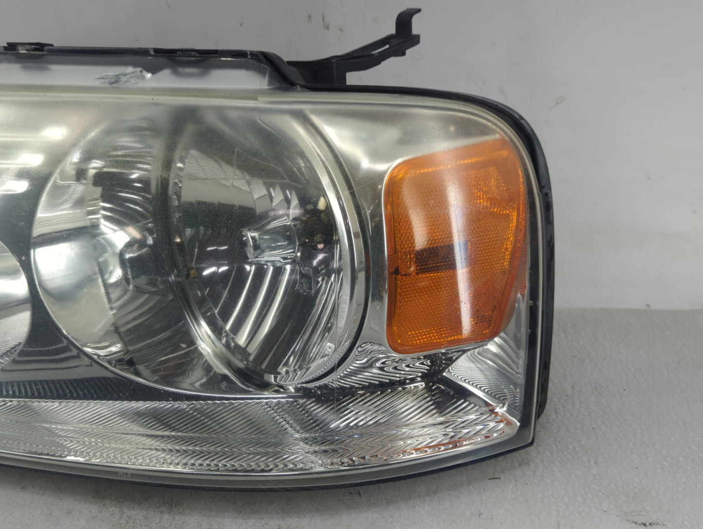 2004-2008 Ford F-150 Driver Left Oem Head Light Headlight Lamp - Oemusedautoparts1.com