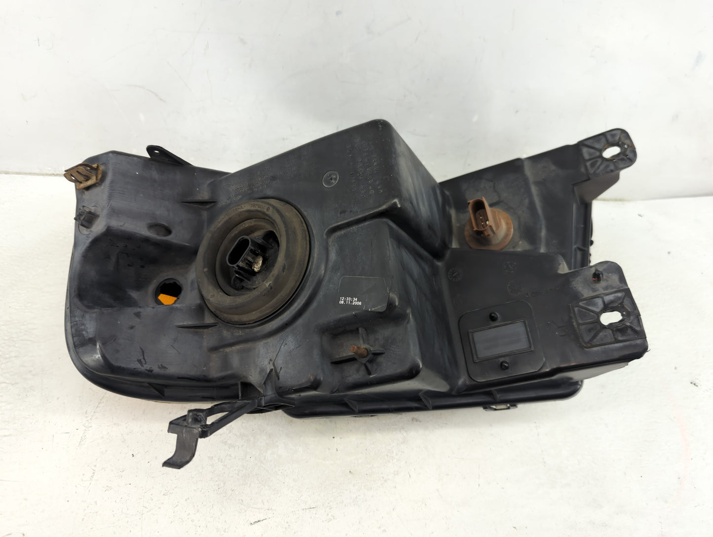 2004-2008 Ford F-150 Passenger Right Oem Head Light Headlight Lamp - Oemusedautoparts1.com