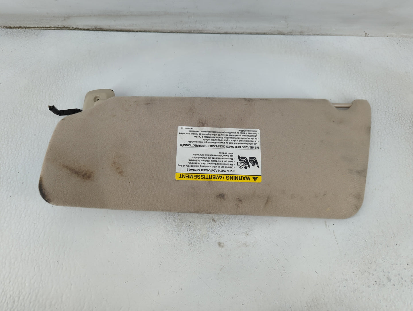 2004-2008 Ford F-150 Sun Visor Shade Replacement Passenger Right Mirror Fits Fits 2004 2005 2006 2007 2008 OEM Used Auto Par
