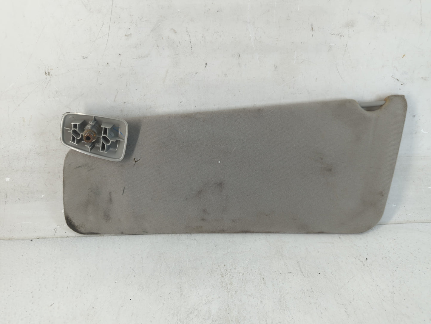 2004-2008 Ford F-150 Sun Visor Shade Replacement Driver Left Mirror Fits Fits 2004 2005 2006 2007 2008 OEM Used Auto Parts -