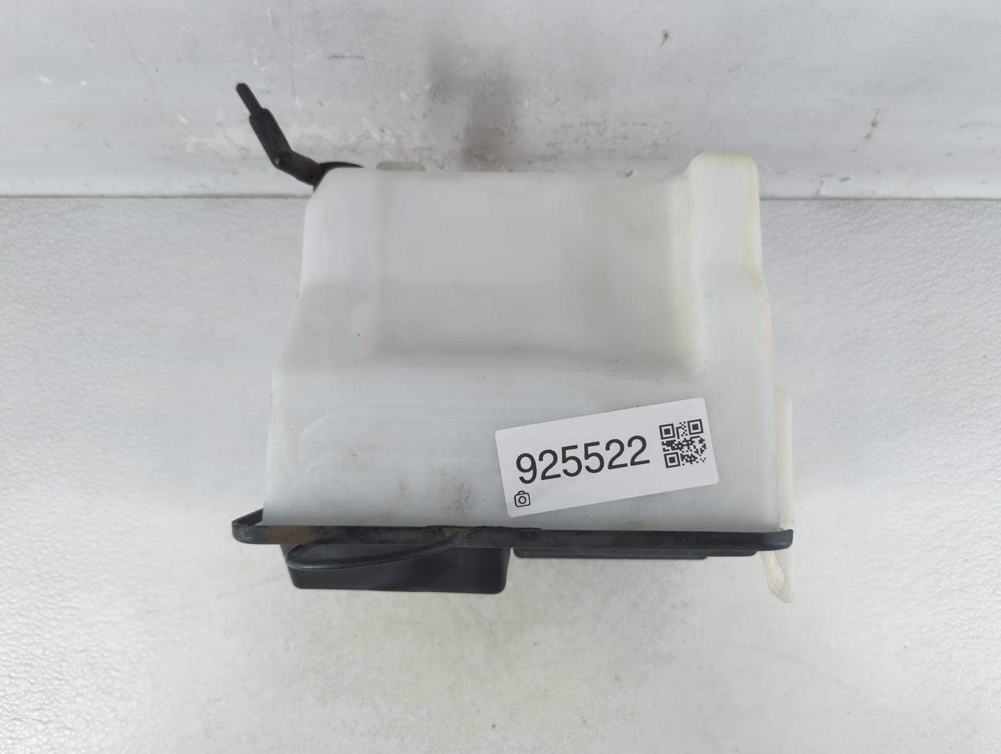 2007-2008 Ford F-150 Windshield Washer Fluid Reservoir Bottle Oem - Oemusedautoparts1.com