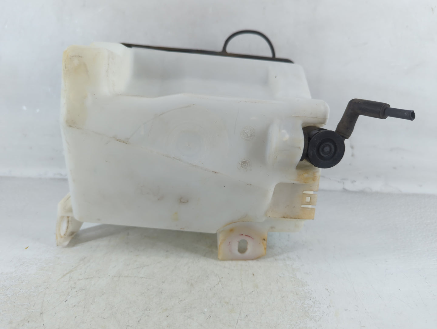 2007-2008 Ford F-150 Windshield Washer Fluid Reservoir Bottle Oem - Oemusedautoparts1.com