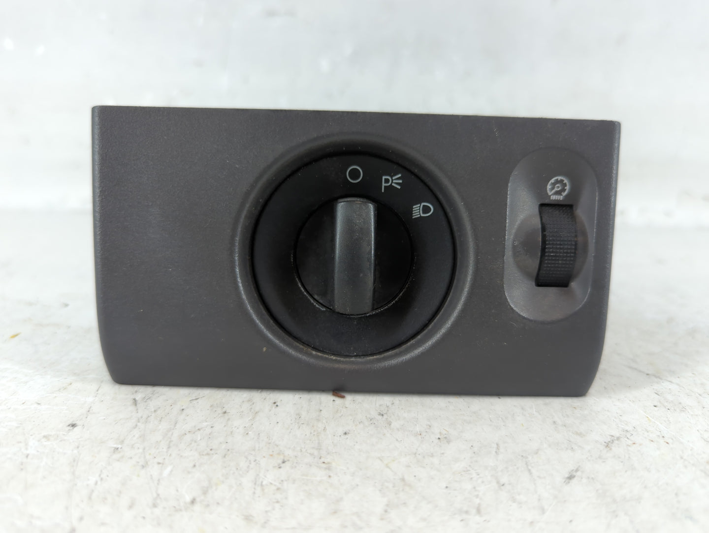 2007 Ford F-150 Headlight Lamp Control Switch - Oemusedautoparts1.com