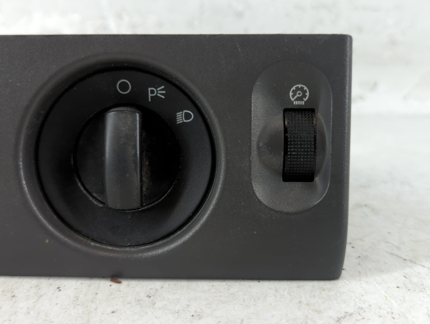 2007 Ford F-150 Headlight Lamp Control Switch - Oemusedautoparts1.com