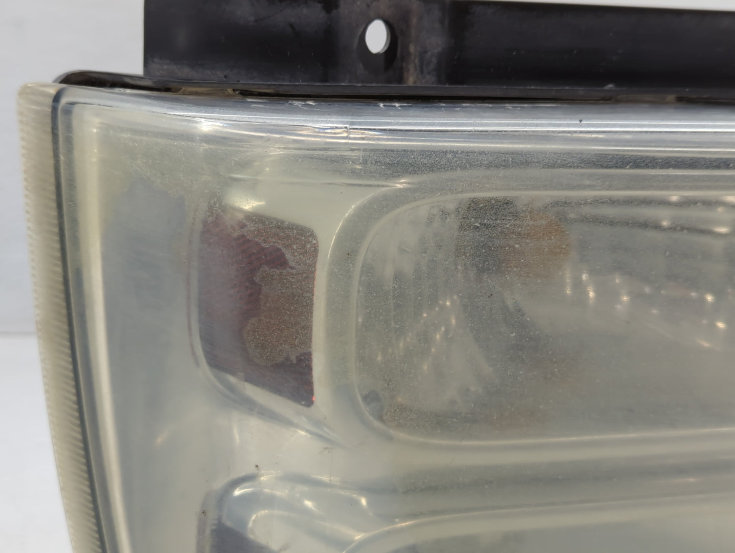 Ford F-250 Driver Left Oem Head Light Headlight Lamp - Oemusedautoparts1.com