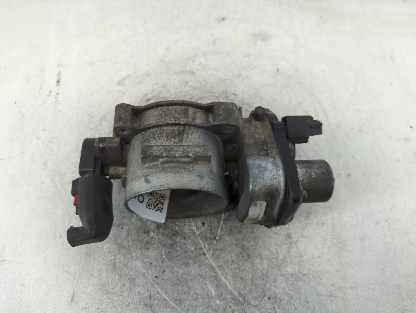2005-2010 Ford F-250 Super Duty Throttle Body P/N:1417362 01 Fits Fits 2004 2005 2006 2007 2008 2009 2010 OEM Used Auto Part
