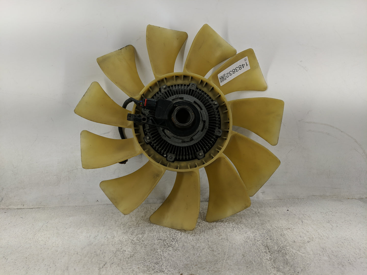 Ford F150 Radiator Cooling Fan Clutch 1483832 - Oemusedautoparts1.com
