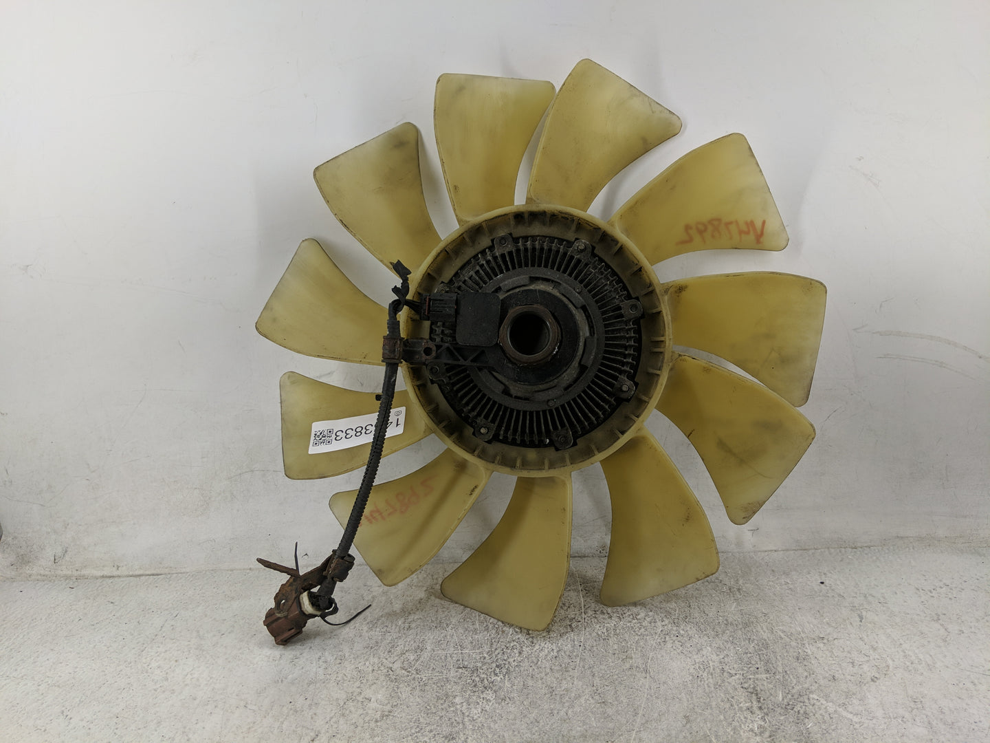 Ford F150 Radiator Cooling Fan Clutch 1483833 - Oemusedautoparts1.com