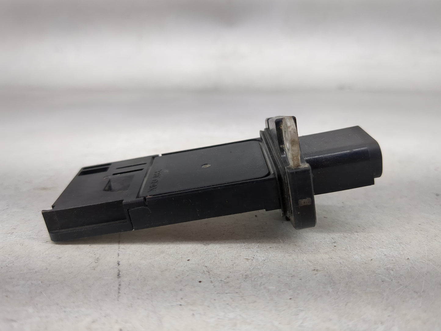 Ford F150 Mass Air Flow Meter Maf 1485857 - Oemusedautoparts1.com