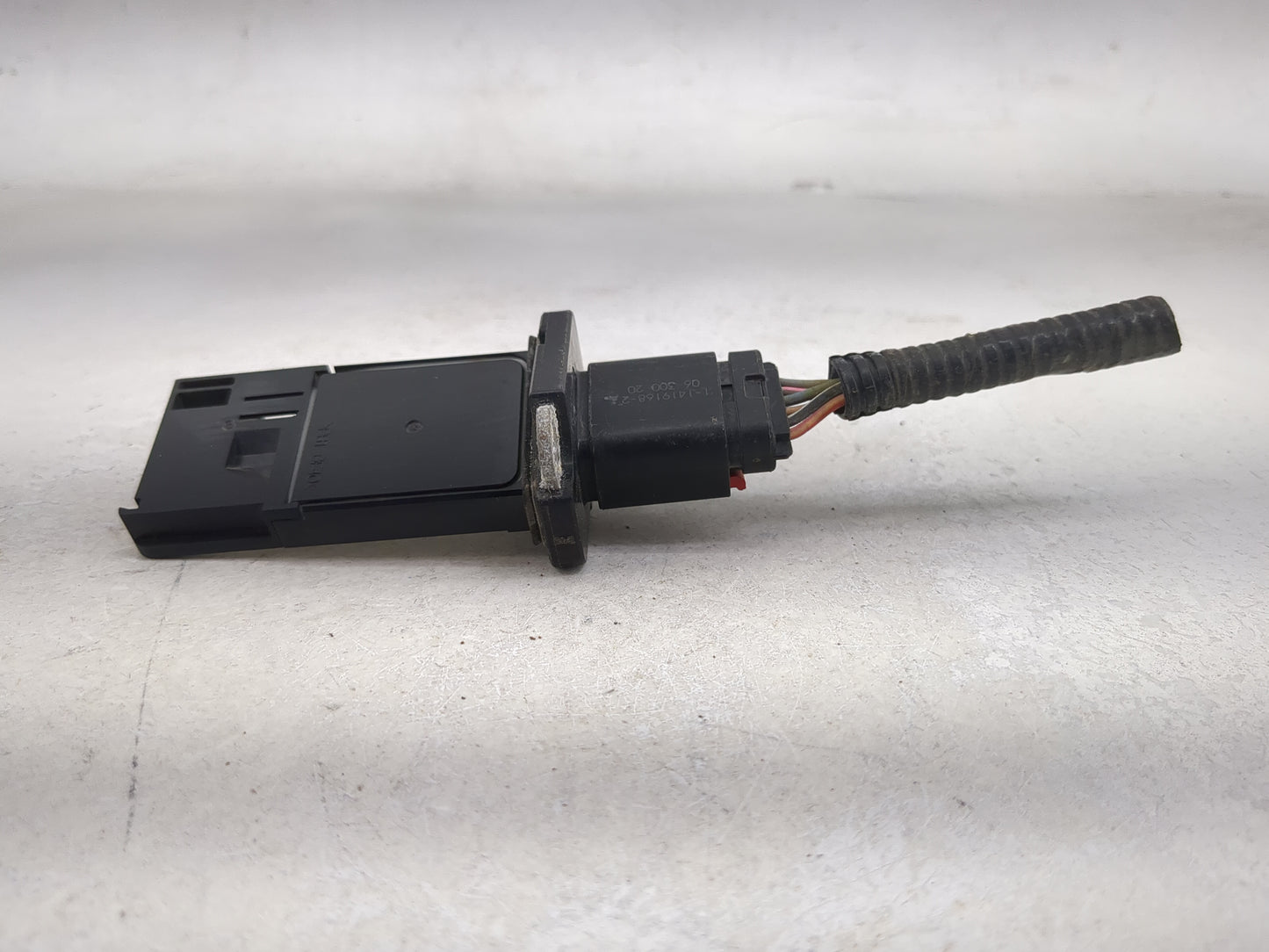 Ford F150 Mass Air Flow Meter Maf 1486197 - Oemusedautoparts1.com