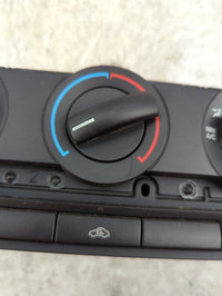 2007 Ford F150 Pickup Climate Control Module Temperature AC/Heater Replacement P/N:4L3H-19808-BH Fits Fits 2004 2005 2006 20
