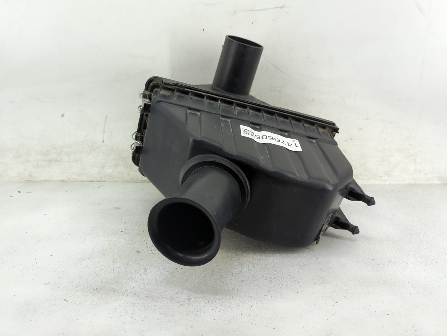 2005-2007 Ford Five Hundred Air Cleaner Intake-duct Hose Tube 1476605 - Oemusedautoparts1.com