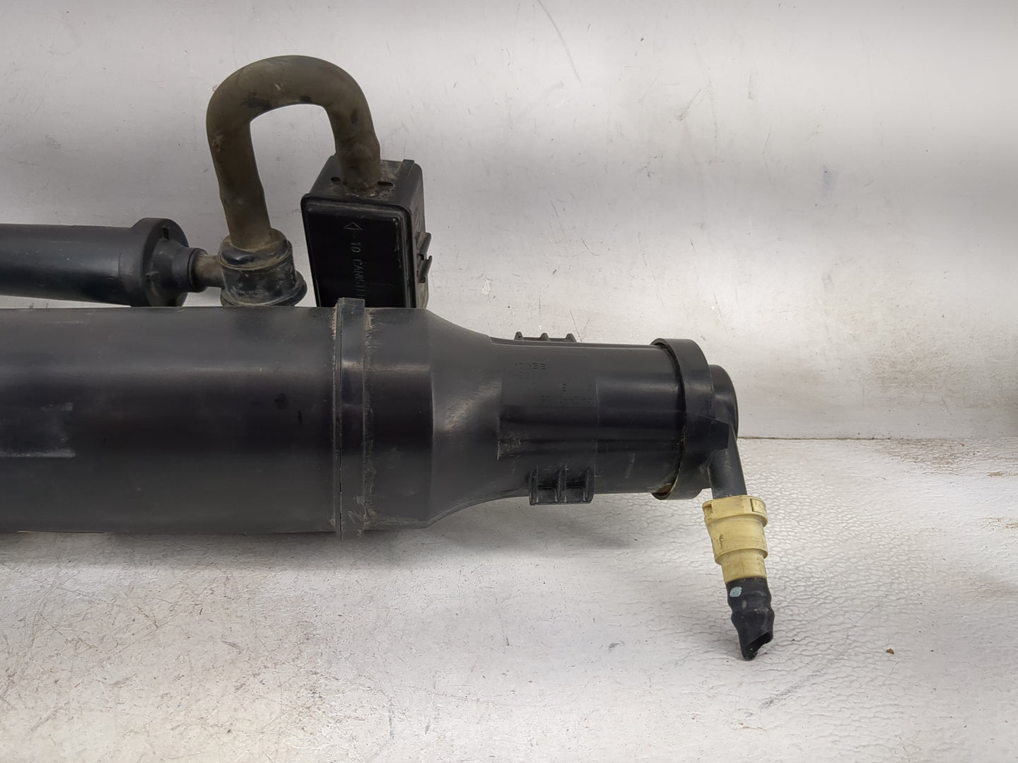 2007 Ford Five Hundred Fuel Vapor Charcoal Canister - Oemusedautoparts1.com