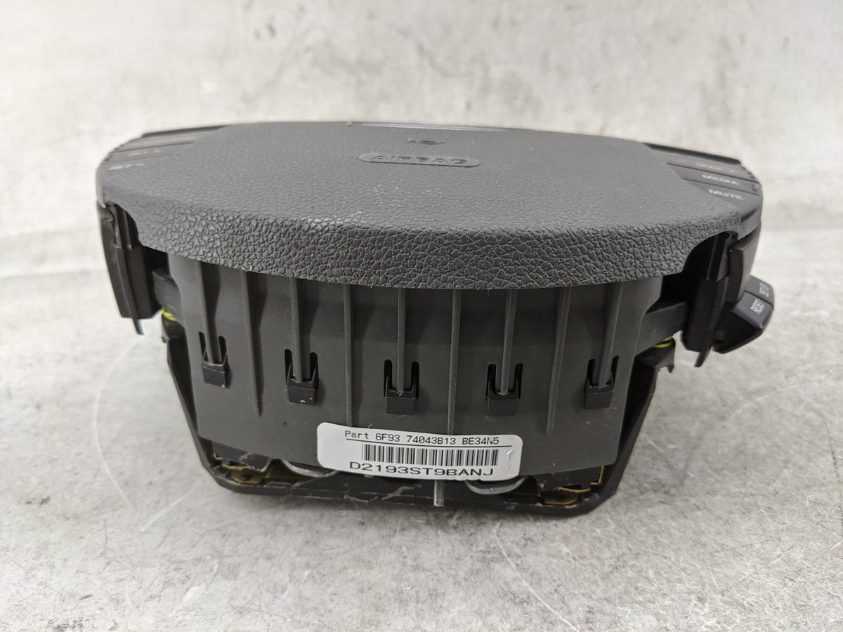 2005-2007 Ford Five Hundred Air Bag Driver Left Steering Wheel Mounted 1477601 - Oemusedautoparts1.com