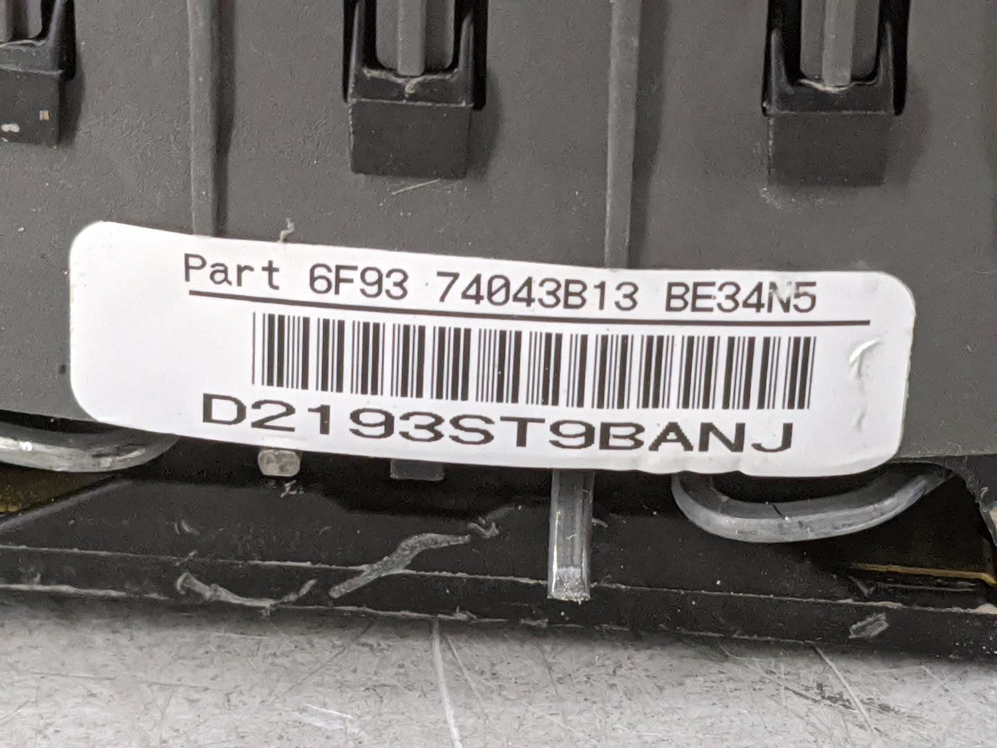 2005-2007 Ford Five Hundred Air Bag Driver Left Steering Wheel Mounted 1477601 - Oemusedautoparts1.com