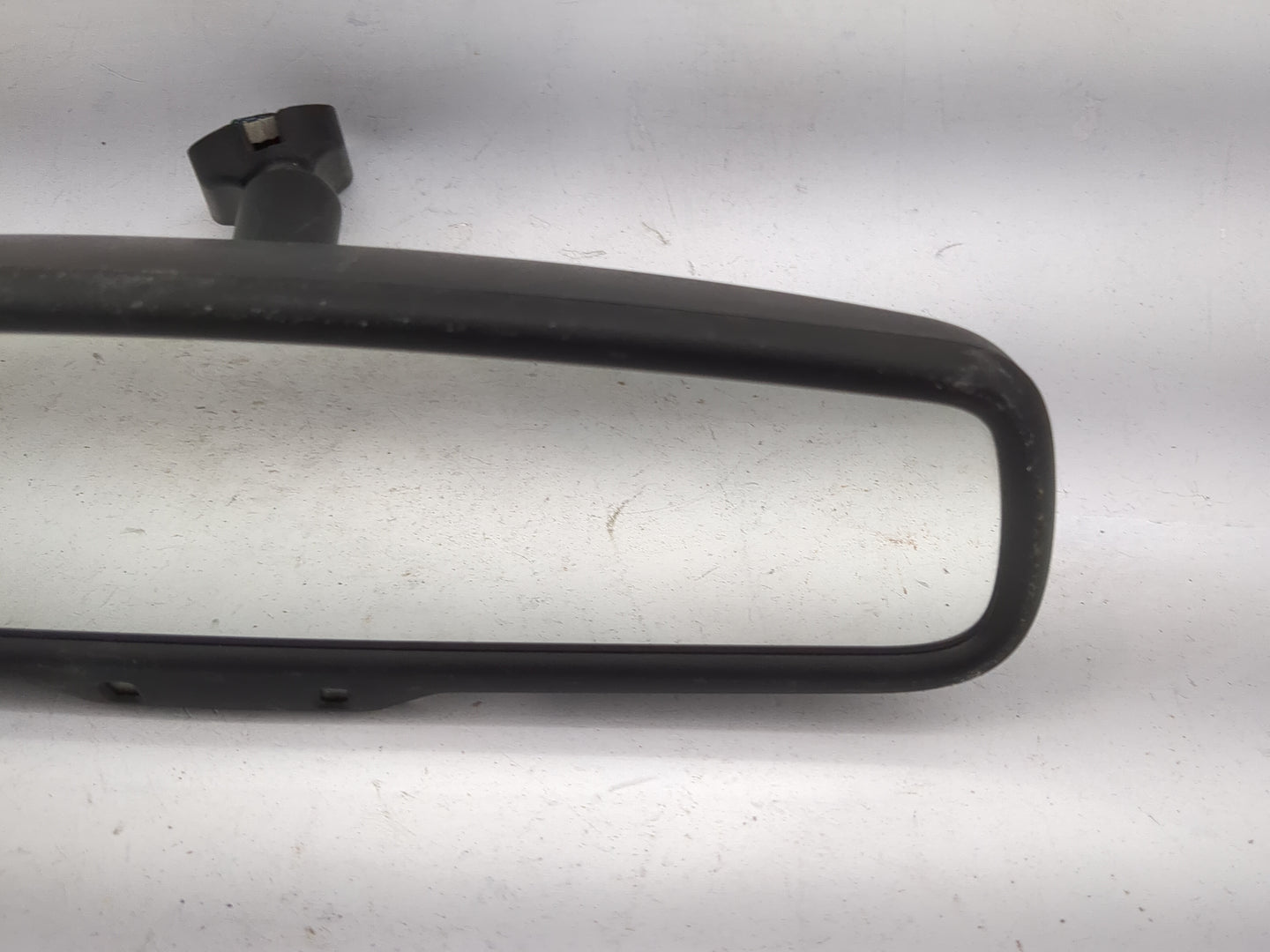 2007 Ford Five Hundred Interior Rear View Mirror Replacement OEM P/N:015592 GNTX-455, 6U5A-17E678-AB Fits OEM Used Auto Part
