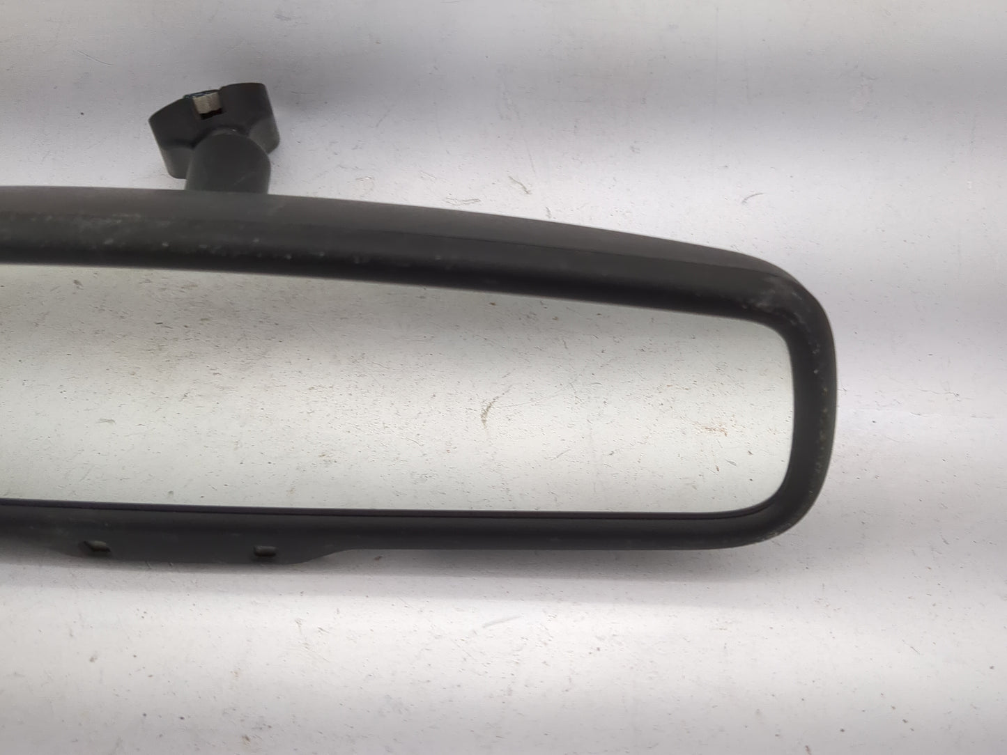 2007 Ford Five Hundred Interior Rear View Mirror Replacement OEM P/N:015592 GNTX-455, 6U5A-17E678-AB Fits OEM Used Auto Part