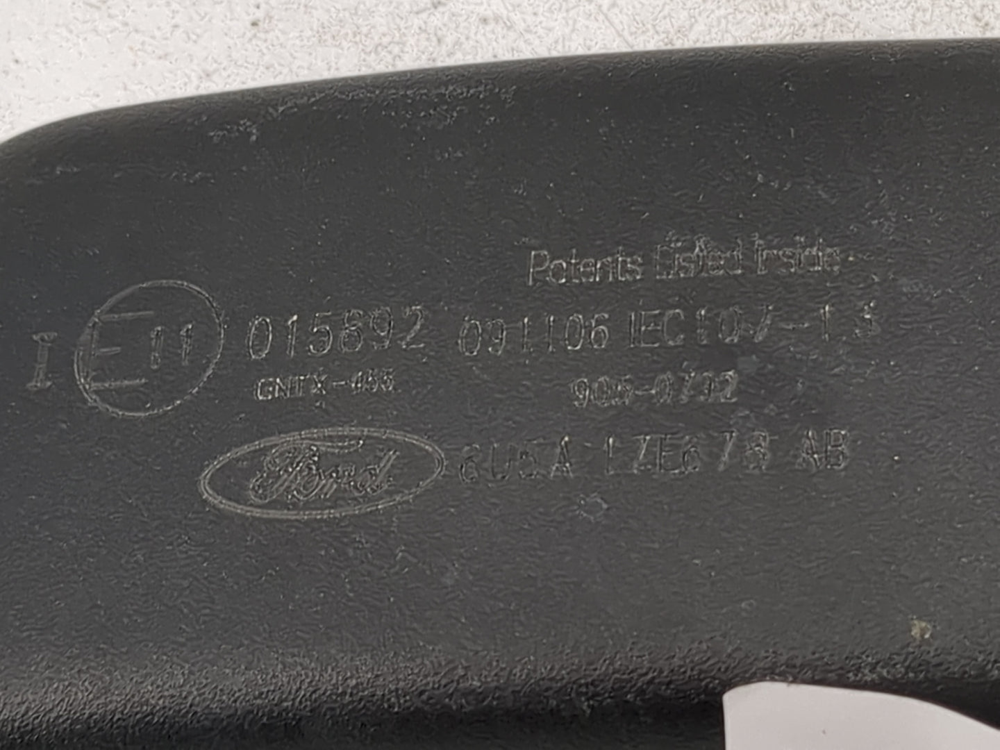 2007 Ford Five Hundred Interior Rear View Mirror Replacement OEM P/N:015592 GNTX-455, 6U5A-17E678-AB Fits OEM Used Auto Part