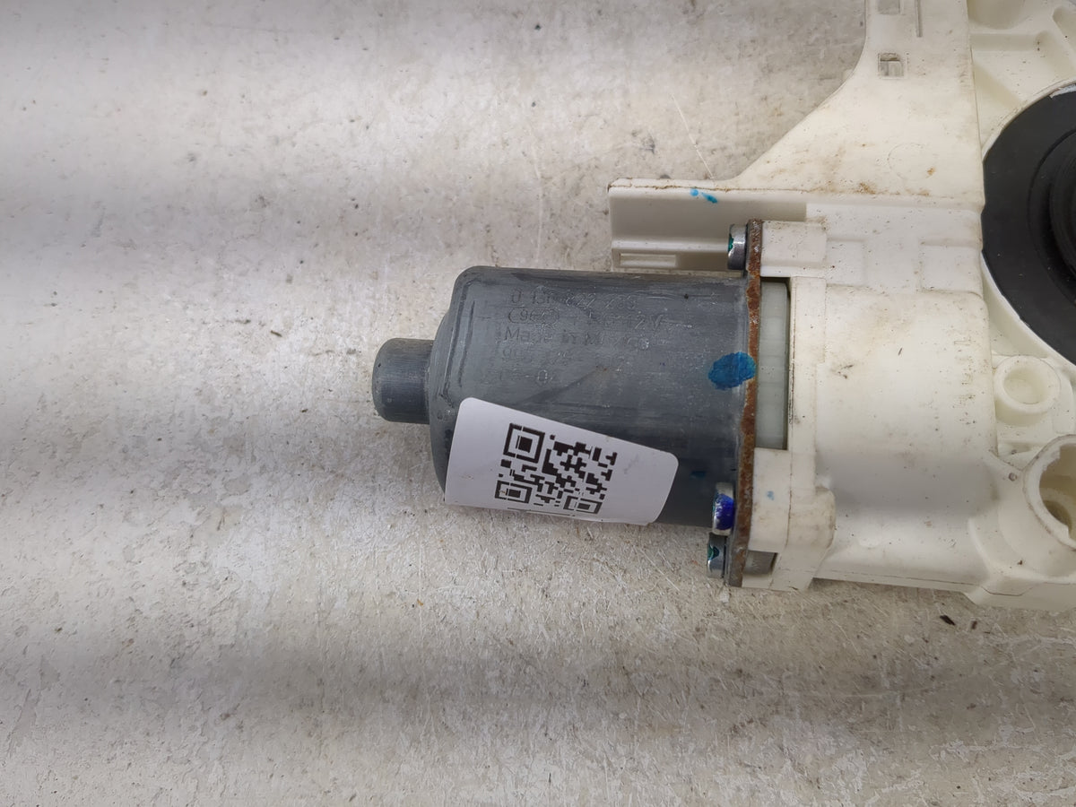 2005-2007 Ford Five Hundred Passenger Front Right Power Window Motor - Oemusedautoparts1.com