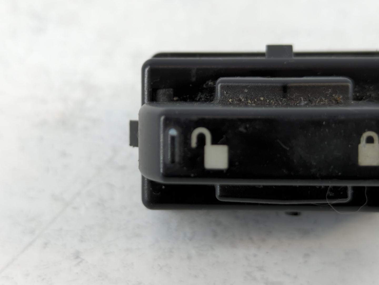 2005-2007 Ford Five Hundred Master Power Window Switch Replacement Driver Side Left P/N:5F9T-14963-AF3JA6 Fits OEM Used Auto