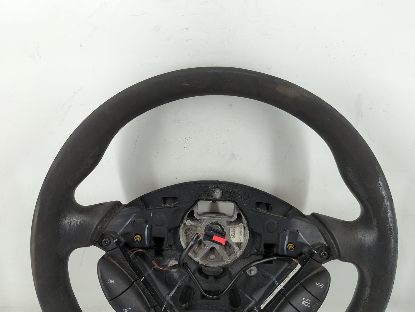 2007 Ford Focnrs Steering Wheel Oem - Oemusedautoparts1.com