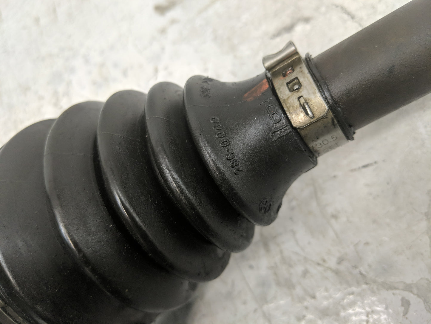 2006-2011 Ford Focus Axle Shaft Front Driver Cv C/v - Oemusedautoparts1.com