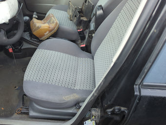 compare product 2006-2007 Ford Focus Driver Front Seat Oem 1267466