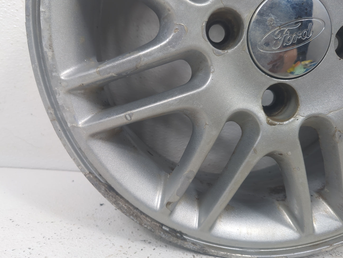 2007 Ford Focus Oem Wheel Rim 1389112 - Oemusedautoparts1.com