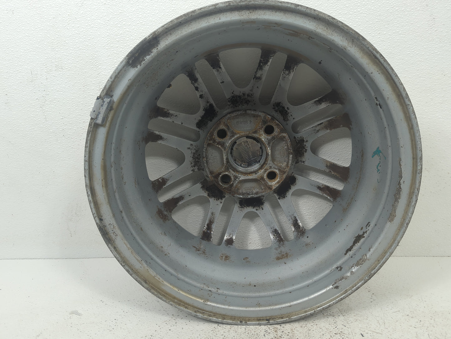2007 Ford Focus Oem Wheel Rim 1389112 - Oemusedautoparts1.com