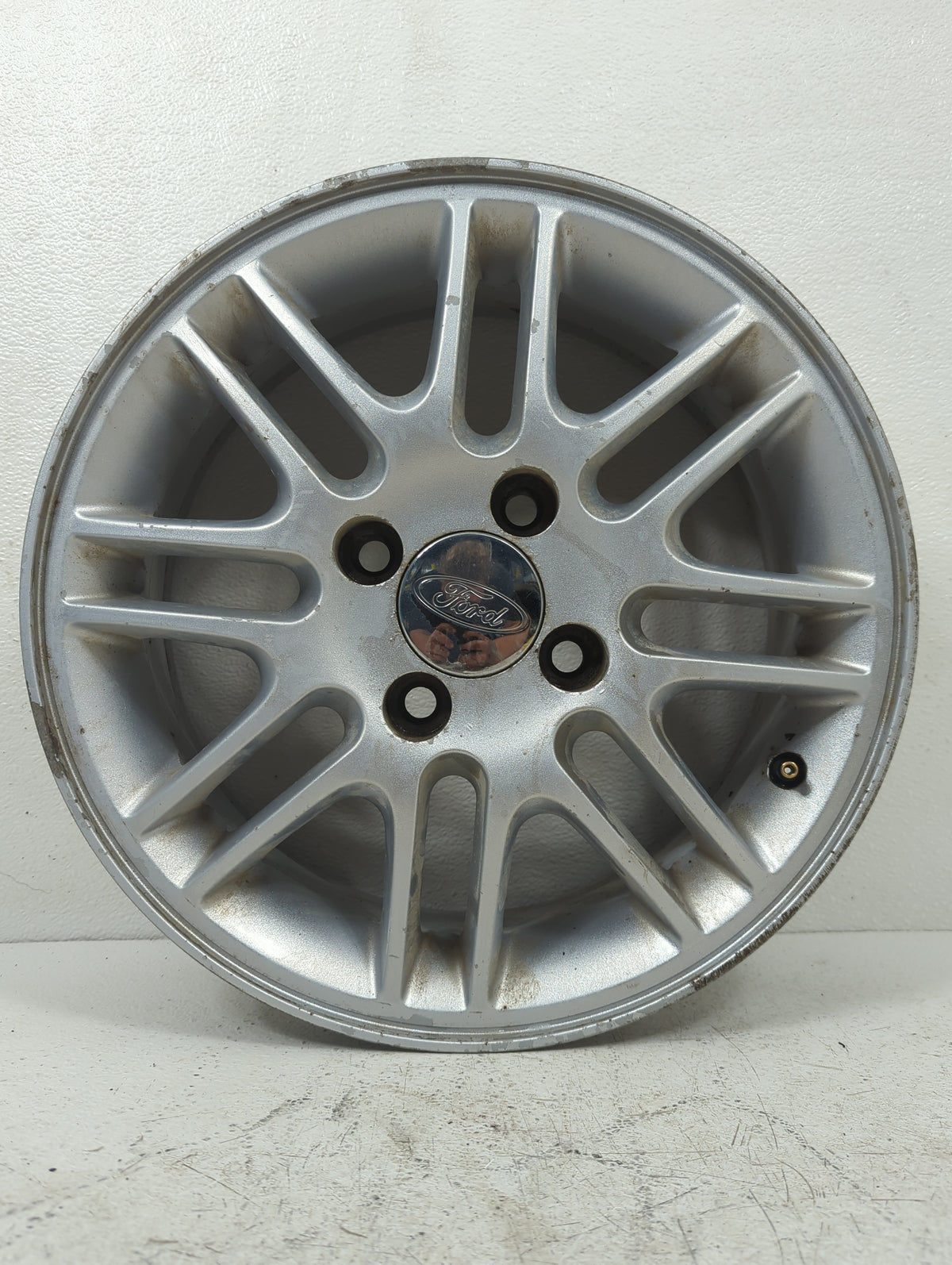 2007 Ford Focus Oem Wheel Rim 1389113 - Oemusedautoparts1.com