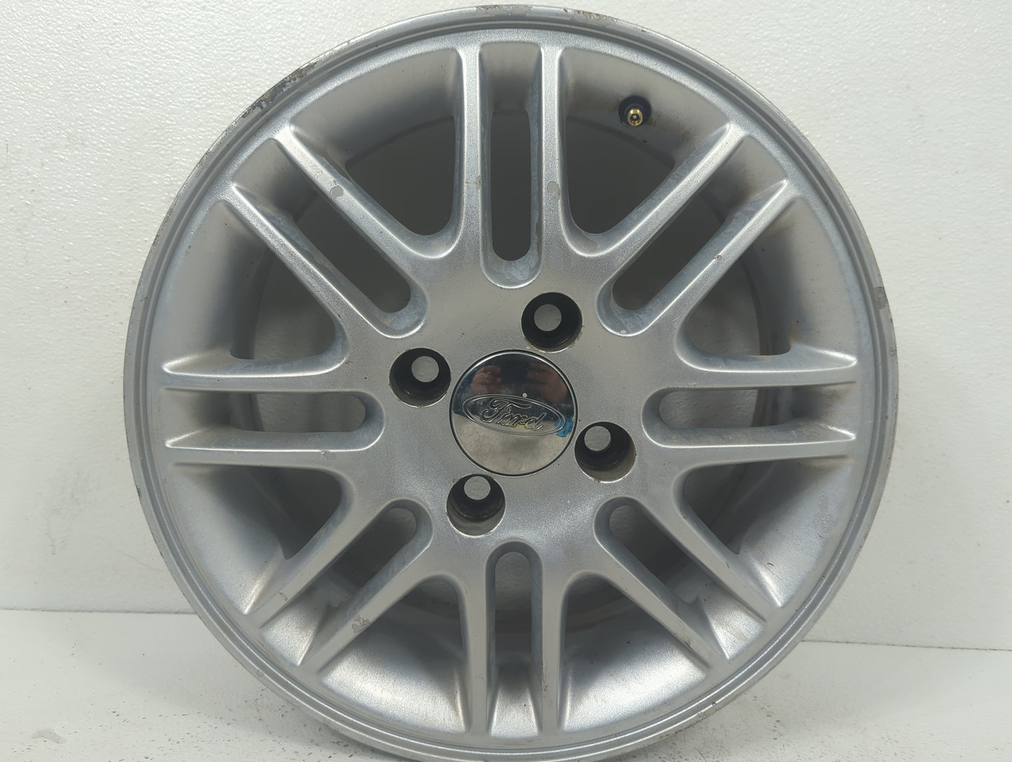 2007 Ford Focus Oem Wheel Rim 1389114 - Oemusedautoparts1.com