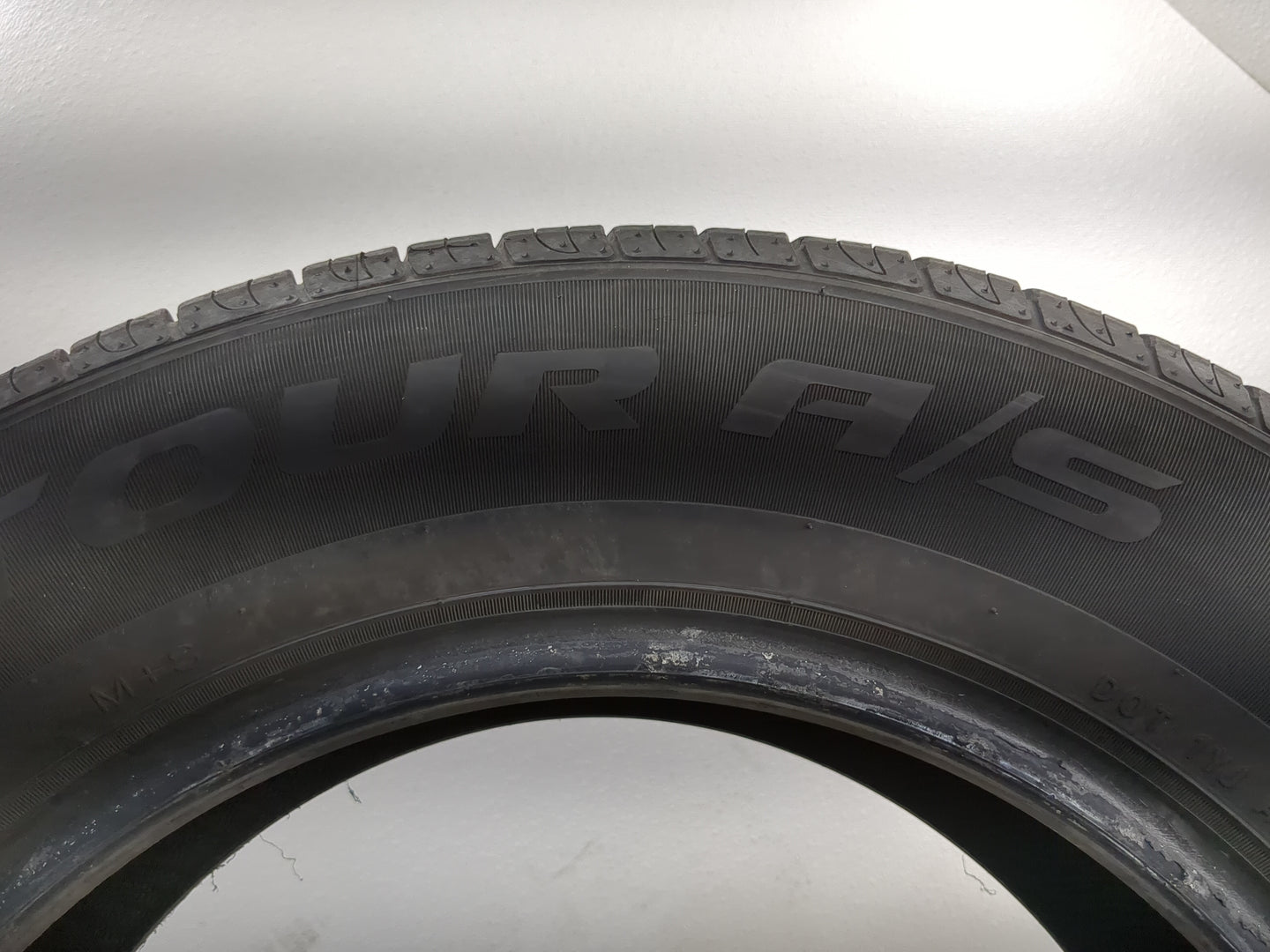 Used Tire 195/65R15 PARAGON TOUR A/S 91H - Tread Depth 8/32 - Oemusedautoparts1.com