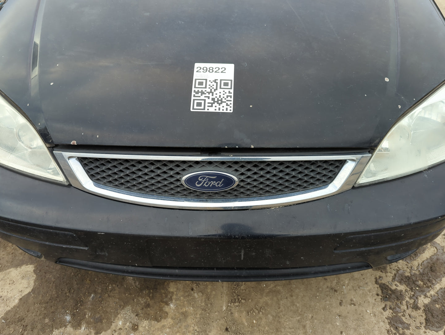2007 Ford Focus Front Grille Bumper Not Included 1397251 - Oemusedautoparts1.com